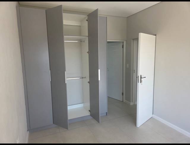 2 BEDROOM APARTMENT TO LET IN BRYANSTON